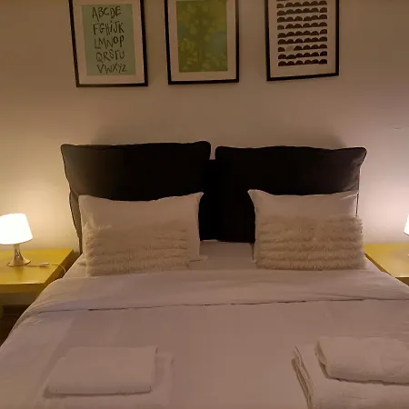 Appartamento Kallimarmaro Cozy Atene