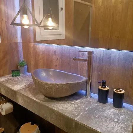 Kallimarmaro Cozy Apartment Athens